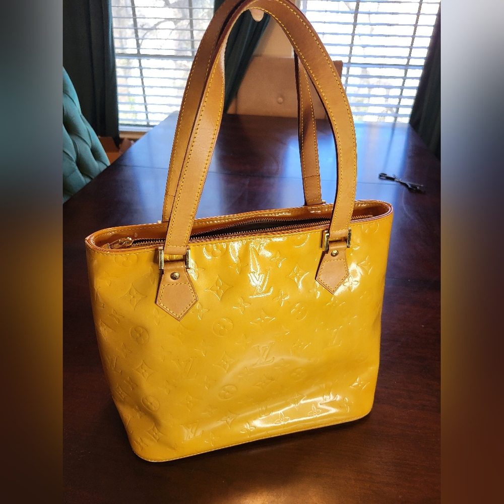 Louis Vuitton Vernis Houston Noisette